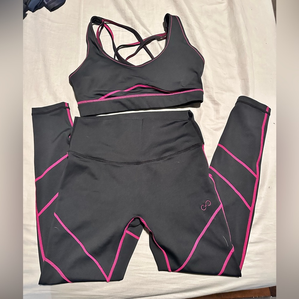 Curves N Combatboots Black and Pink Contour Set Size Medium